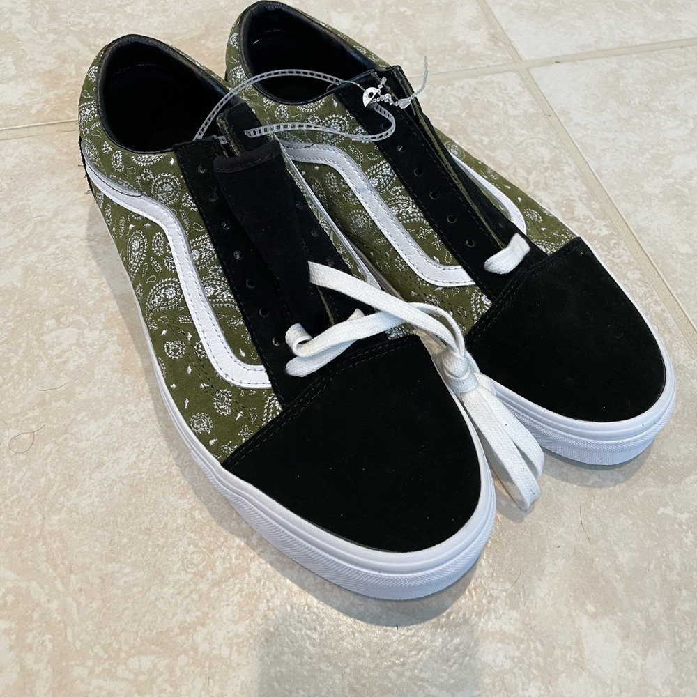 Vans shoes